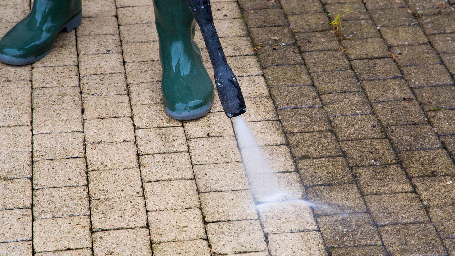 pressure washing services